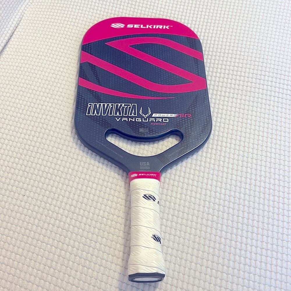 “Brand new’ Selkirk pickleball paddle!